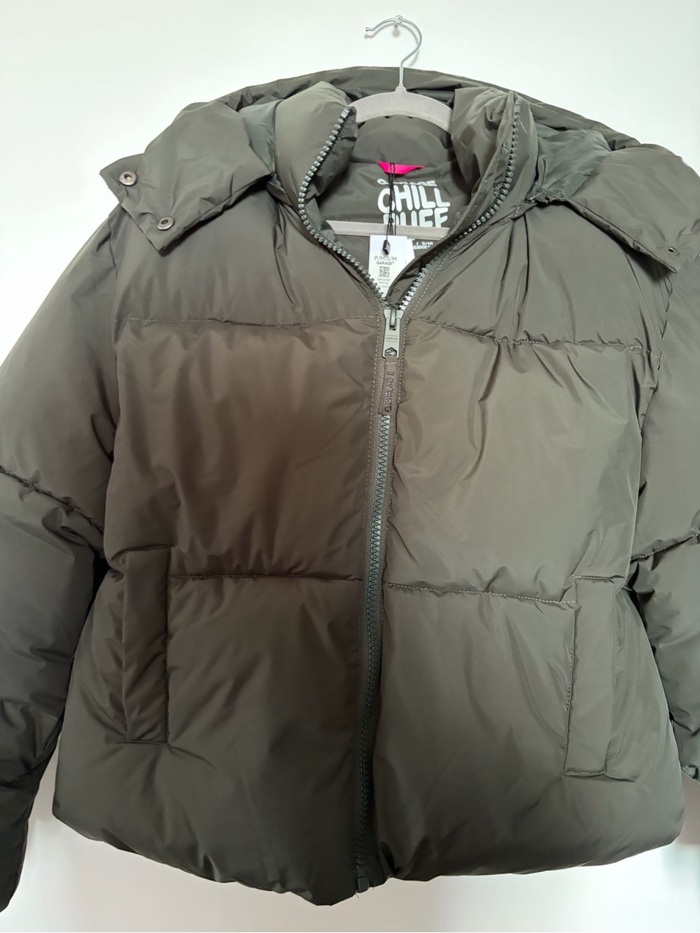 NWT Garage Chill Puffer Jacket in rosin green - S/M - Picture 14 of 16